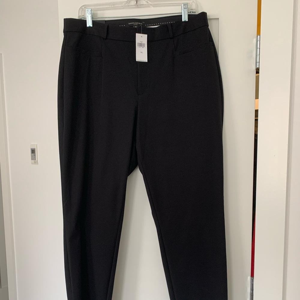 Brand new BR Curvy Sloan pants